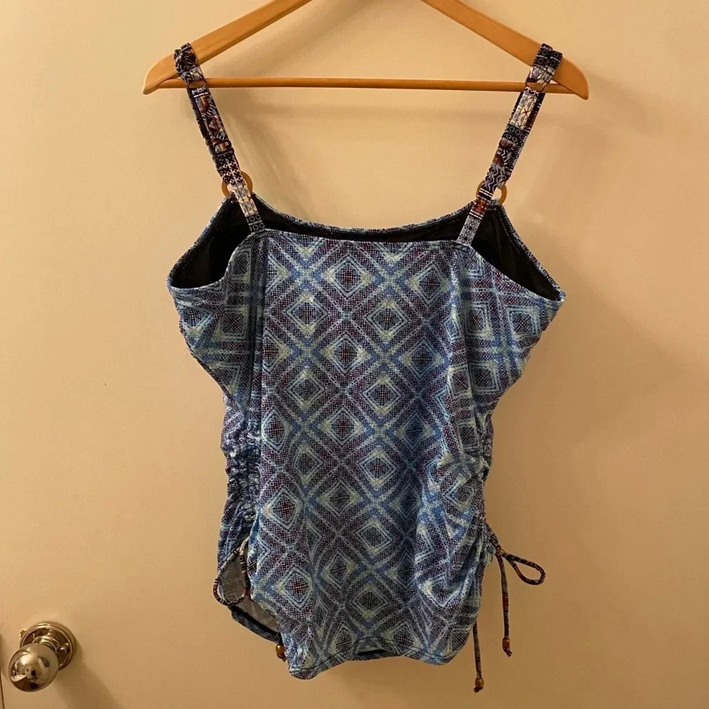🆓 With $15 Purchase: Croft & Barrow Tankini Top Plus Sz 18 Blue Black White